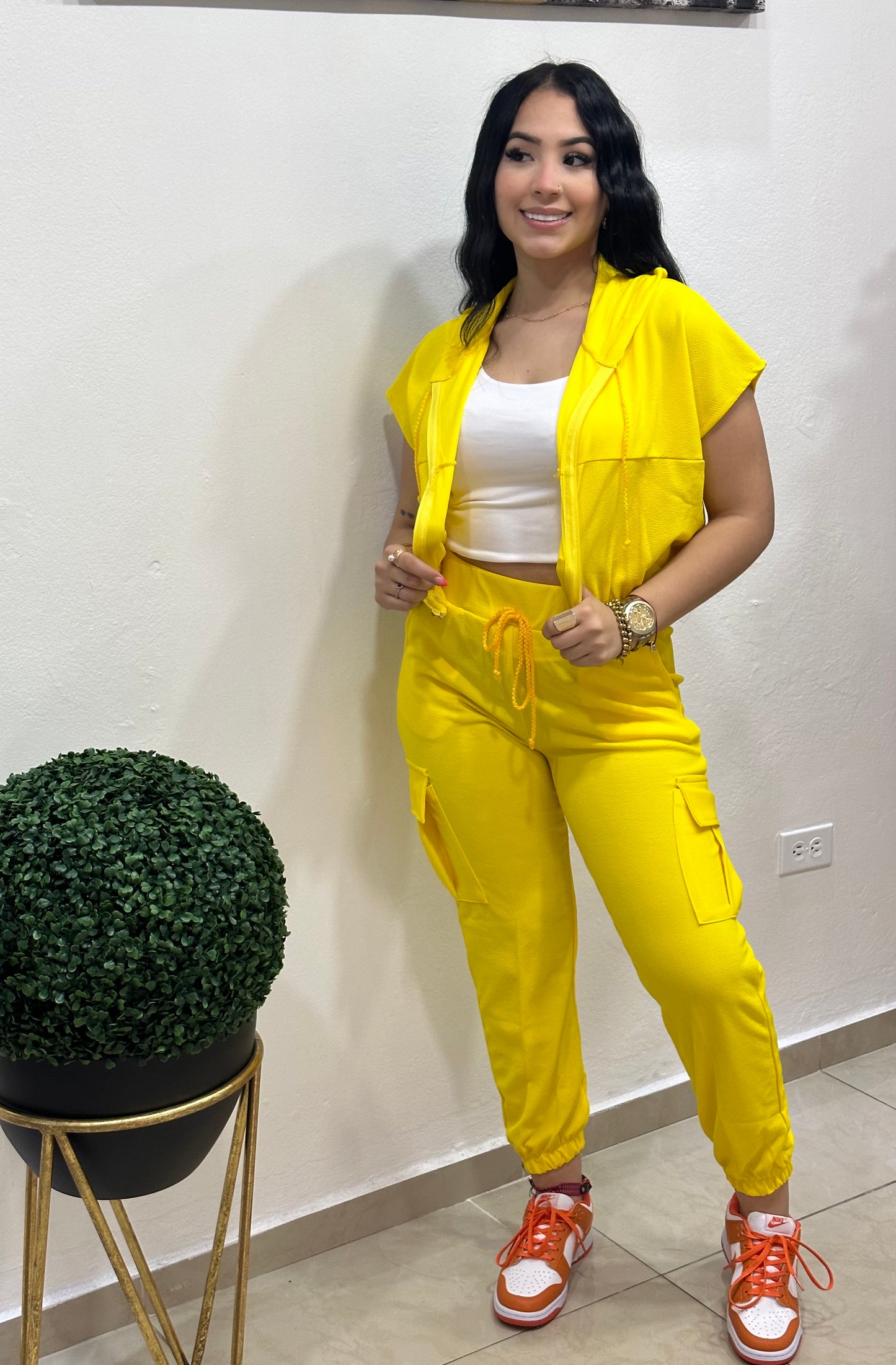 BRIGHT YELLOW SET