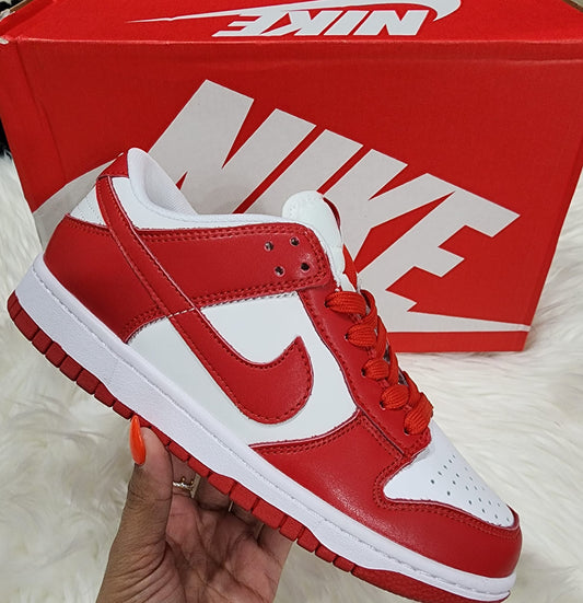 DUNK RED